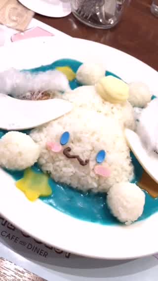 青いカレー！！！4時間待ちの【シナモロールカフェ】♡ in渋谷PARCO