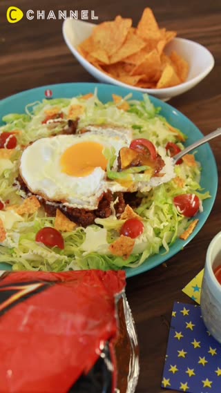 暑い時にはピリ辛料理！ 甘辛スパイシーなカラフルタコライス