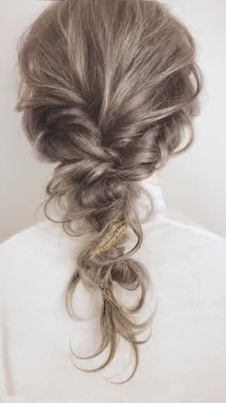 ポニテールをオシャレにする裏技！