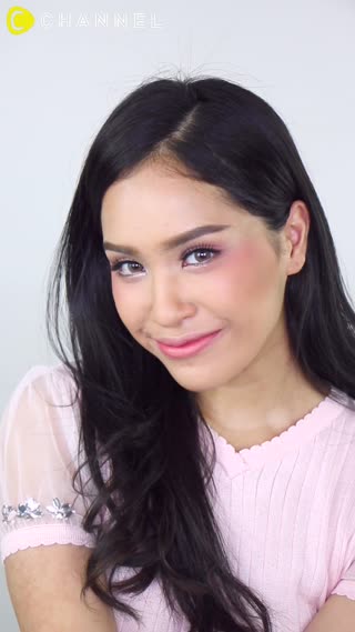 วาเลนไทน์นี้เมคอัพต้องสีชมพูเท่านั้น