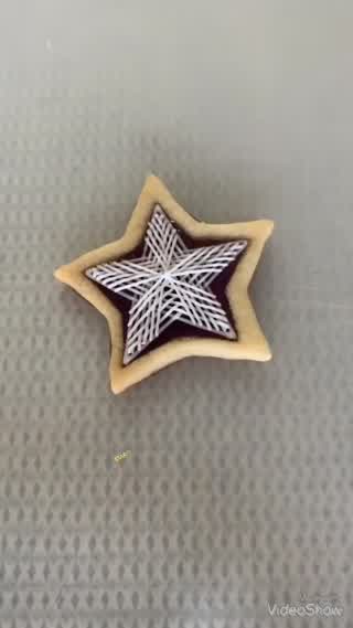 シマシマ模様のお星様☆