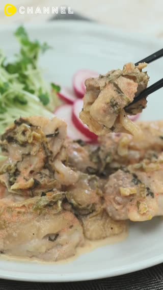 ご飯やお酒のお供にピッタリ！鶏もも肉の明太高菜和え★