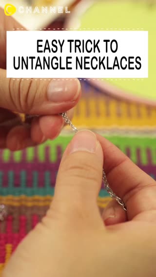 EASY TRICK TO UNTANGLE NECKLACES