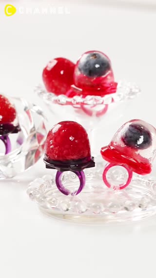 How Many Carats? ? Bite-size Berry Ring