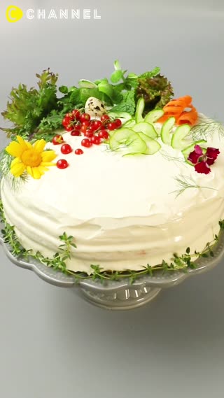 Guilt-free!? Healthy Salad Cake