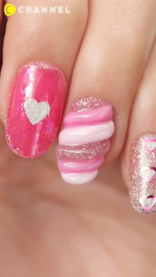 3D Pink Glitter Nails