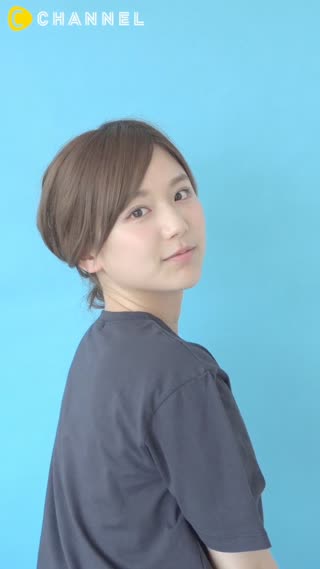 夏場のお出かけに♡Ｔシャツに似合う、こなれラフお団子
