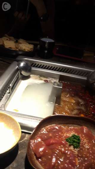 ネイルサロンも楽しめる!?台北人気の火鍋専門店！