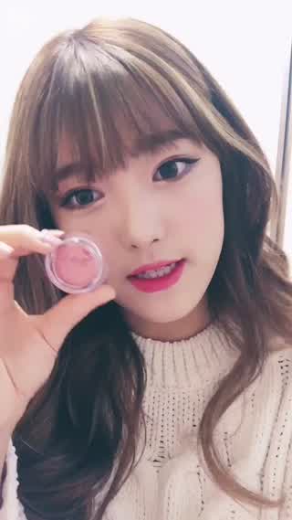 愛用してる2つのシャドウを使えばGUMHEE風のバッチリ目に！