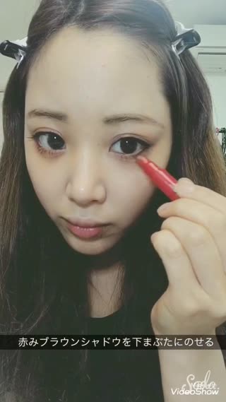 ネオン風オレンジメイク♡