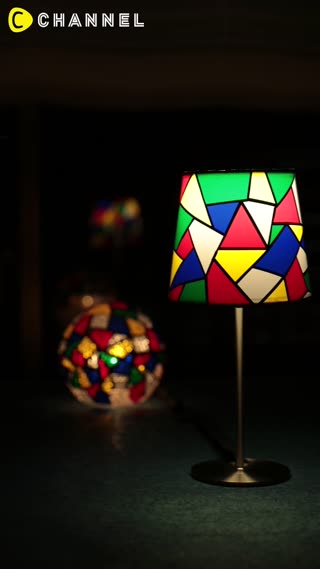 クリスマスに飾りたい♪レトロ調ステンドグラス風ランプ