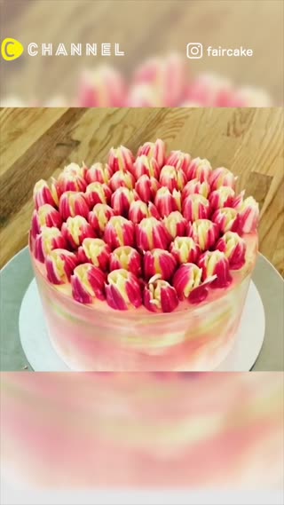 แต่งหน้าเค้กเป็นช่อดอกทิวลิป ✿ 