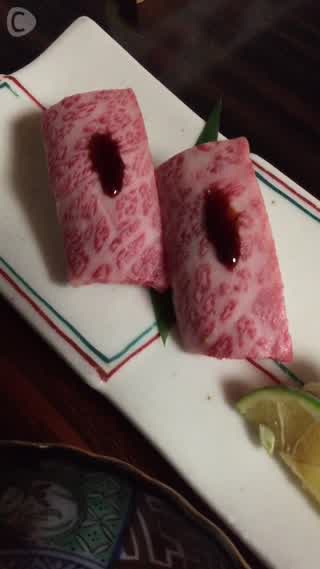 本場彦根で食べる！とろとろな近江牛のトロ握り！