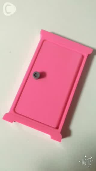 ドラえもんの世界からやって来たどこでもドア〇〇○