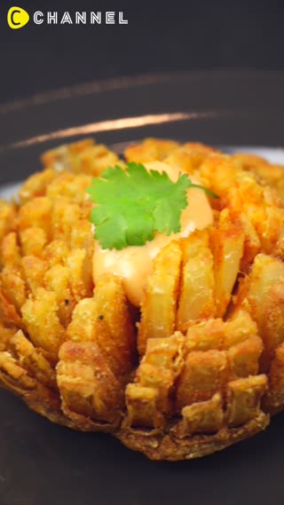 Blooming Onion กระทงหอมทอด