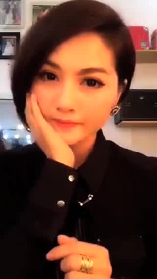 [Vietnam] How to apply false eyelashes