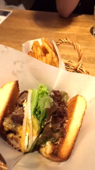 Eat with Sharon@Fukuoka---Border point