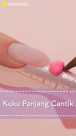 Kuku Panjang Cantik