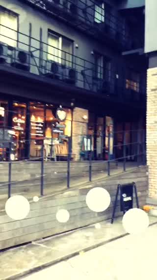 原宿でラジオ観覧しながらお茶が出来る場所