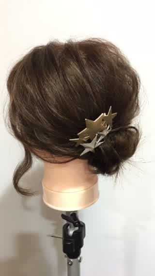 100円均一ヘアアクセサリーを2連使いして可愛いおだんごヘア