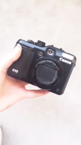 コンパクトデジタル カメラ！