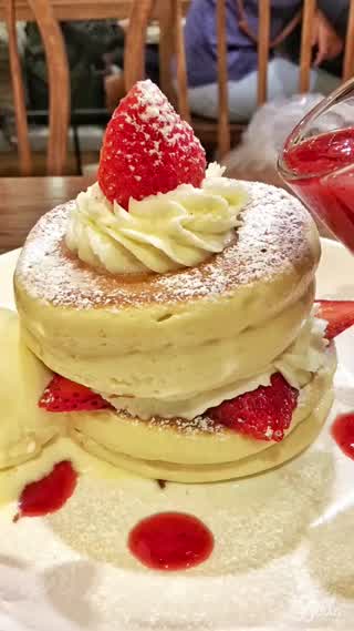 Jiggly pancake by pancake cafe fluff