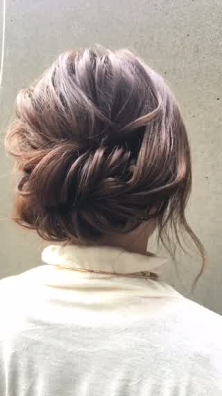 ねじり編みで作るヘアアレンジ