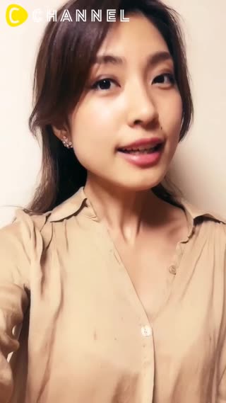 大人かわいい！花柄スカートを使った秋ファッション❤️