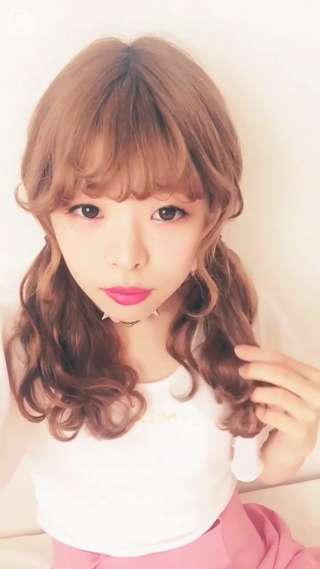 川本莉菜のゆるふわヘアをご紹介☆