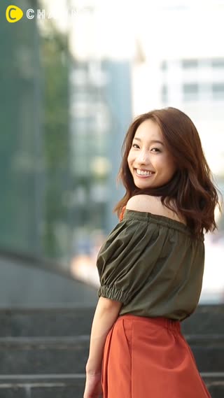 カーキがポイント！残暑も引き続き大活躍♡カーキオフショル5days