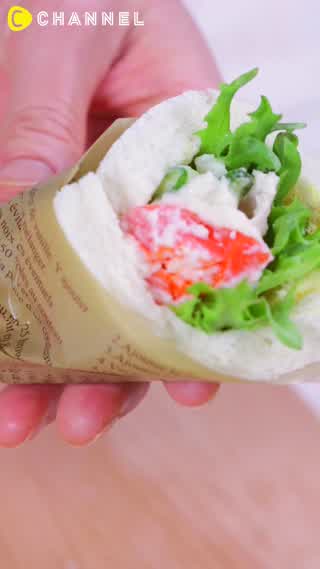 インスタジェニックなサンドイッチ！”サンドらず”