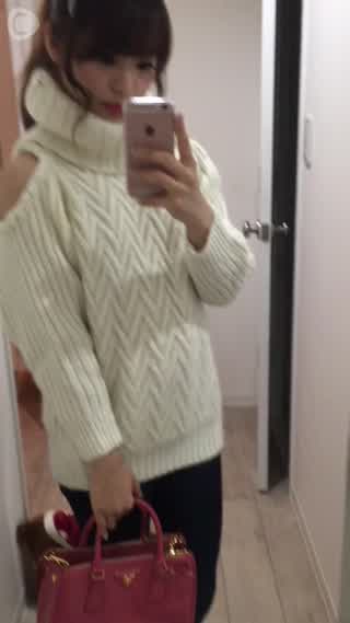 デニムコーデを着まわしその2(*^^*)snidelの肩開きニット