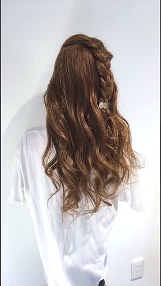 前髪無しや伸ばし途中の方に‼️ちょこっと三つ編みが可愛い前髪アレンジです‼️