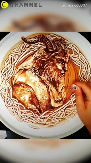 ศิลปินช็อกโกแลตเพ็น คุณชิโอกุจิ โนริโกะ