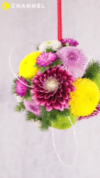 盂蘭盆節的新提案・搖曳的和風球形花束