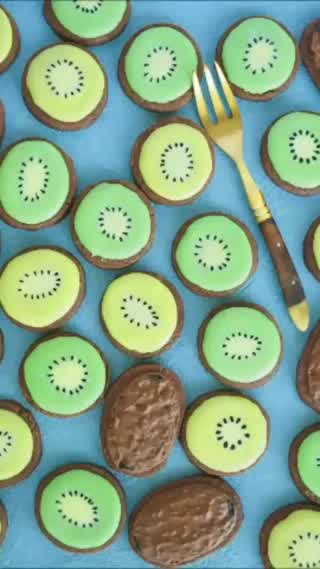 キウイフルーツのアイシングクッキー♡