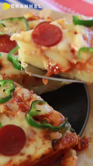 พิซซ่าเฟรนช์ฟรายด์ ชีสแน่น!จัดเต็ม! 