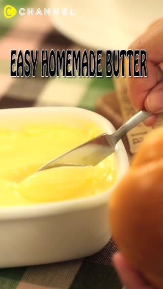 EASY HOMEMADE BUTTER