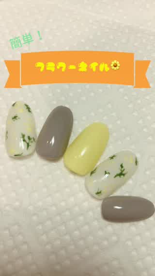 簡単に出来る‼️フラワーネイル