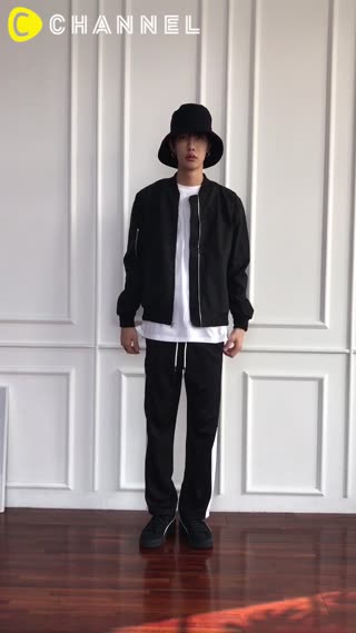 【韓国ファッション情報】シックな春のブラックスタイル