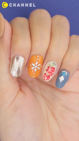 真っ赤なバラボヘミアンネイルでこなれ女子♡