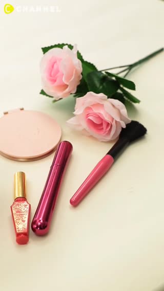 Blush Pipi dari Bunga Palsu