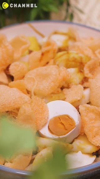 Ketoprak Kacang Mede Telur Asin