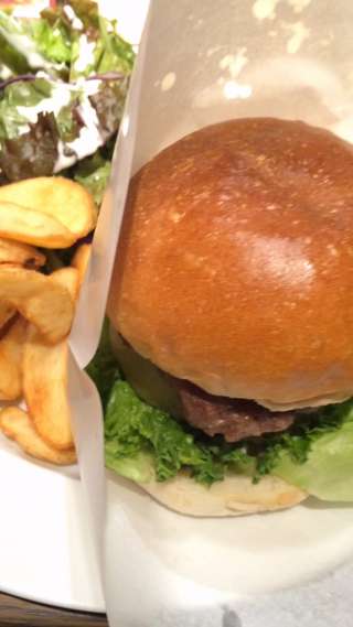 美味しい熟成肉がリーズナブルに食べられるお店