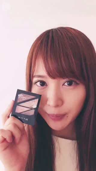 ピンクグラデーションで大人かわいい瞳に変身