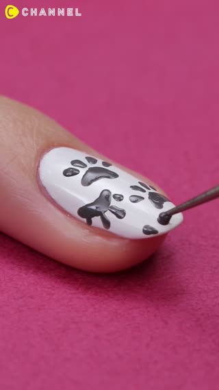 Paw Nail Art
