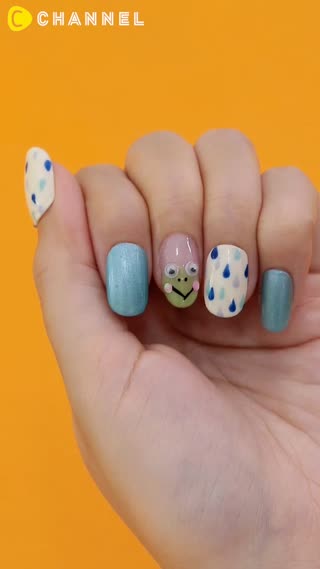 雨の日でもテンション上がる♡かえるネイル