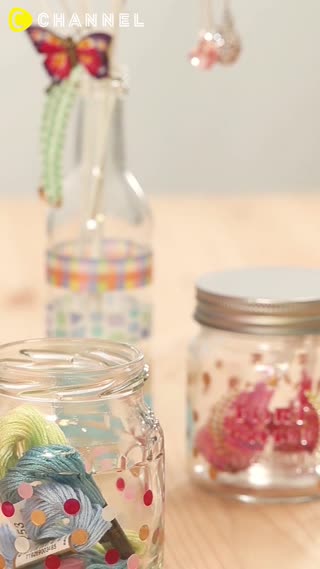 將空瓶廢物再利用♡用「貼紙＆指甲油」將玻璃瓶變身可愛點底風！