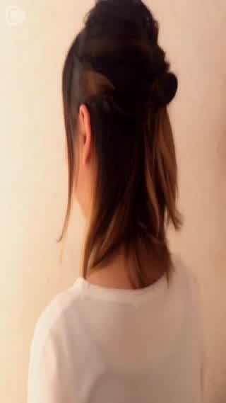 3 minute Half Up Hair Style Tutorial!