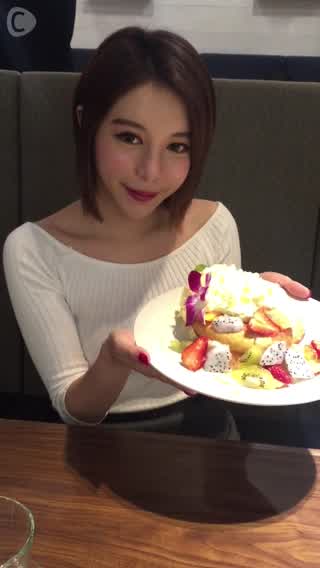 トロピカルなハワイアンワッフルはここにあり♡台北のMOKULA♡